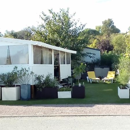 Camping Le Montourey Azur 78 Hotel Frejus Luaran gambar