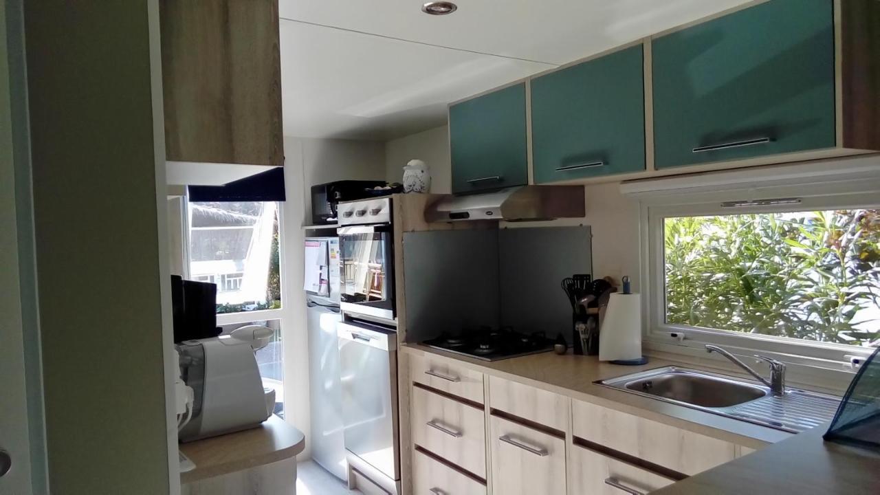 Camping Le Montourey Azur 78 Hotel Frejus Luaran gambar