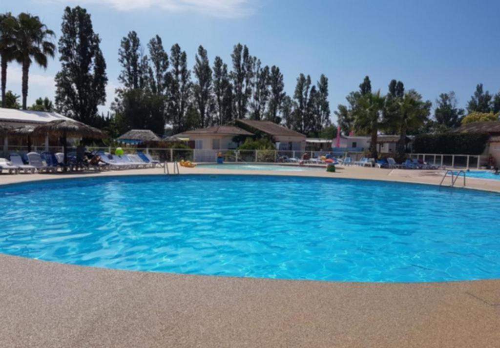 Camping Le Montourey Azur 78 Hotel Frejus Luaran gambar